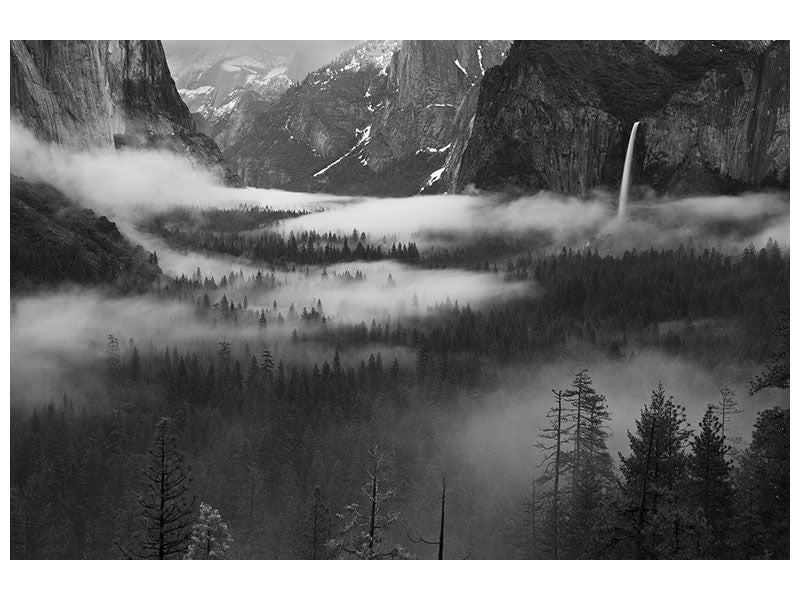 canvas-print-fog-floating-in-yosemite-valley