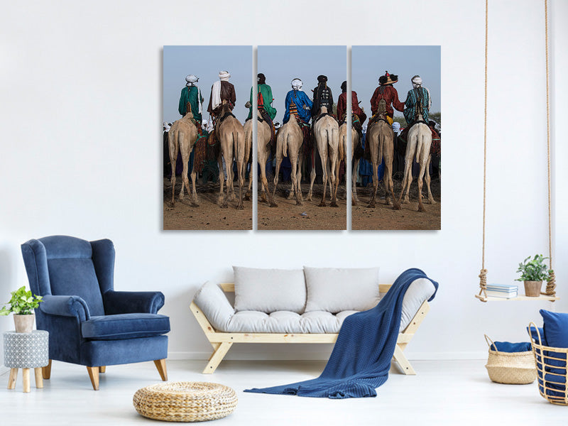 3-piece-canvas-print-watching-the-gerewol-festival-from-the-camels-niger