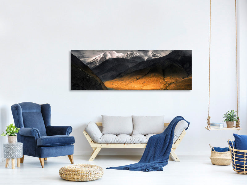 panoramic-canvas-print-a-bend-to-light